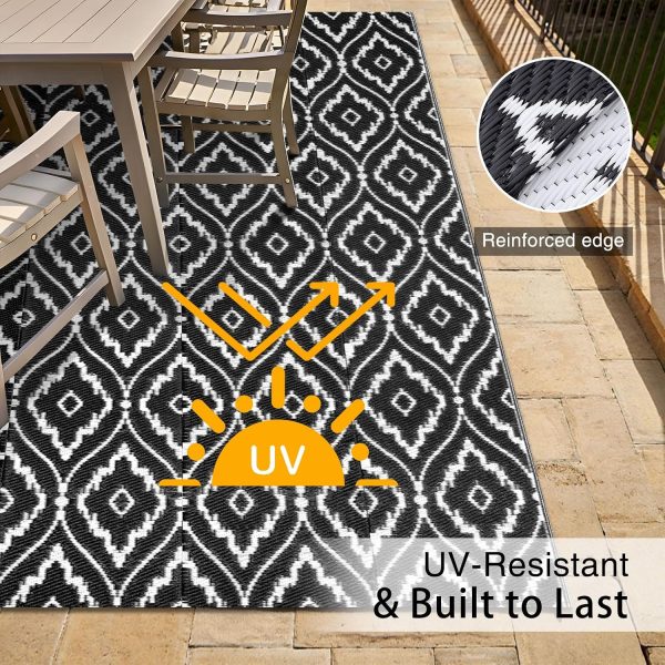 RUGSREAL Outdoor Rug 5x8 ft Waterproof Reversible Braided Mat, Black & White