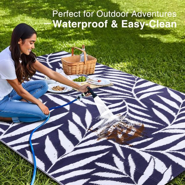 RUGSREAL Outdoor Rug 5x8 ft Waterproof Reversible Leaf Mat, Navy & White