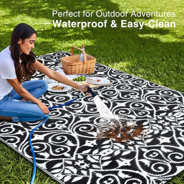 RUGSREAL Outdoor Rug 5x8 ft Waterproof Reversible Floral Mat, Black & White