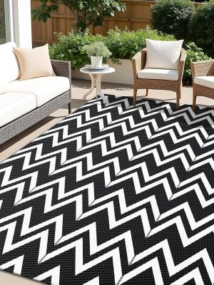 RUGSREAL Outdoor Rug 5x8 ft Waterproof Reversible Chevron Mat, Black & White