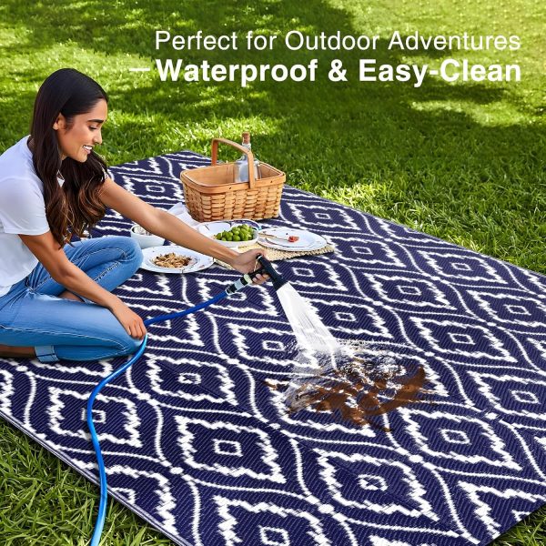 RUGSREAL Outdoor Rug 5x8 ft Waterproof Reversible Braided Mat, Navy & White