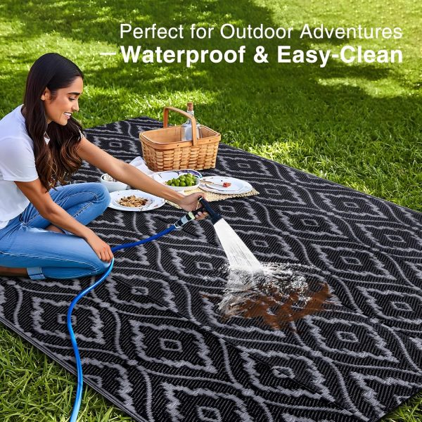 RUGSREAL Outdoor Rug 5x8 ft Waterproof Reversible Braided Mat, Black & Grey